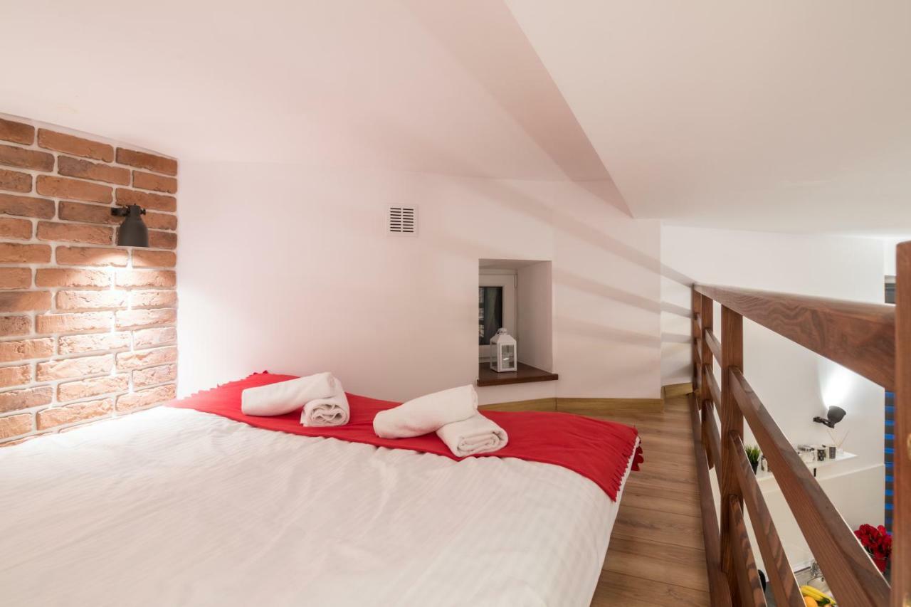 R&R Apart Cracow كراكوفيا المظهر الخارجي الصورة
